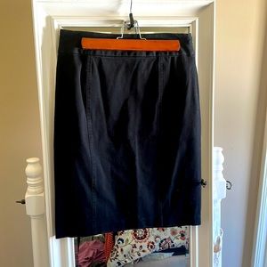 Chaps size 4 black skirt